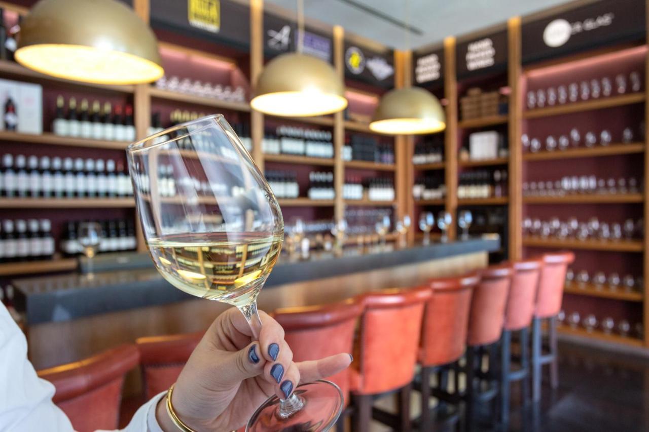 Cramim By Isrotel Exclusive Kiryat Anavim Eksteriør bilde Wine tasting at the Wine Museum